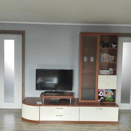 Apartman S Vyhladom Na Bojnicky Zamok Bajmóc Kültér fotó