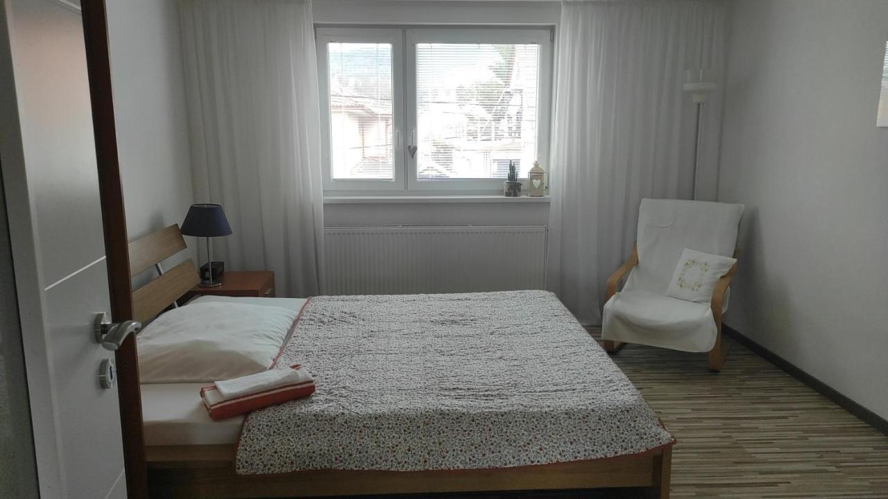 Apartman S Vyhladom Na Bojnicky Zamok Bajmóc Kültér fotó