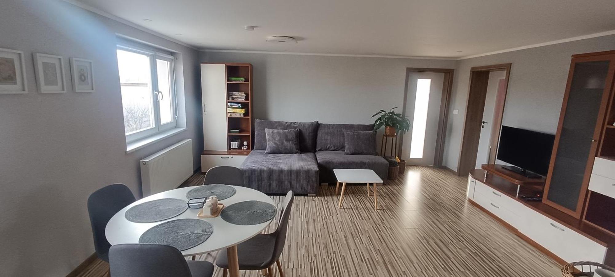 Apartman S Vyhladom Na Bojnicky Zamok Bajmóc Kültér fotó
