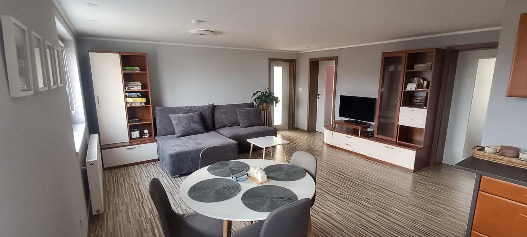 Apartman S Vyhladom Na Bojnicky Zamok Bajmóc Kültér fotó