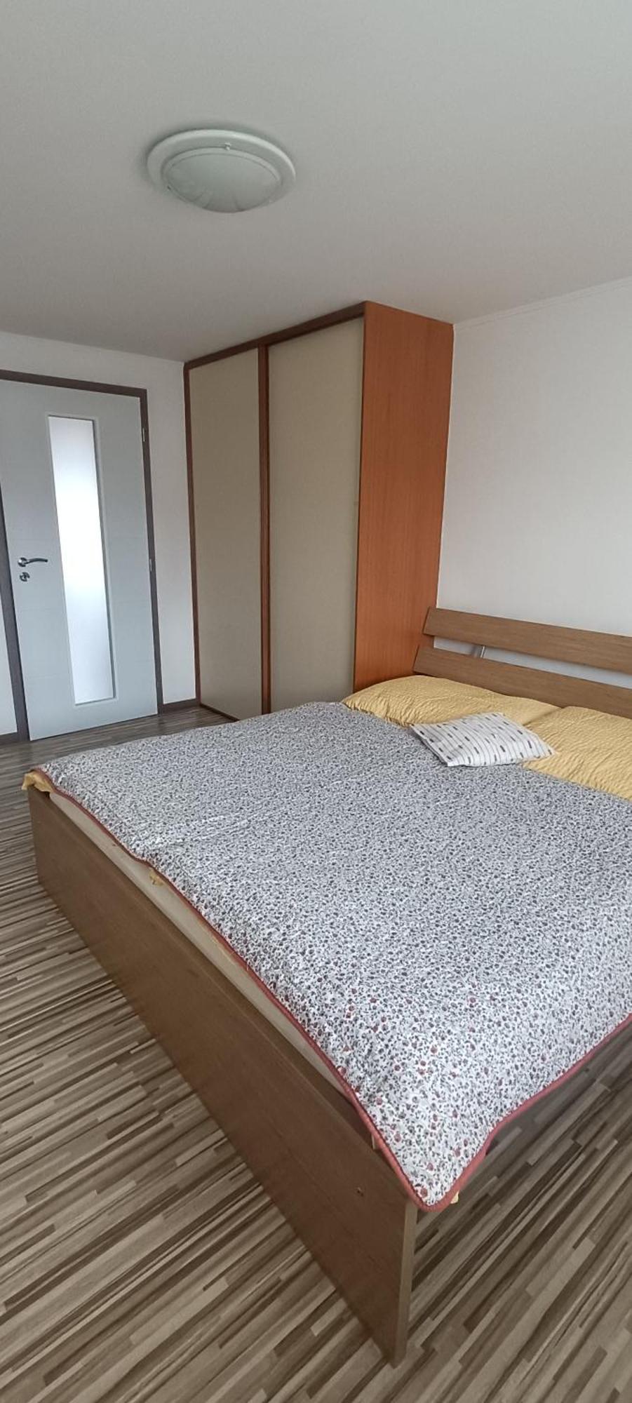 Apartman S Vyhladom Na Bojnicky Zamok Bajmóc Kültér fotó